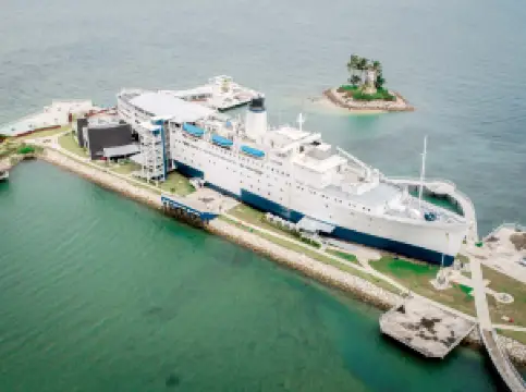 ドゥロス フォス ザ シップ ホテル