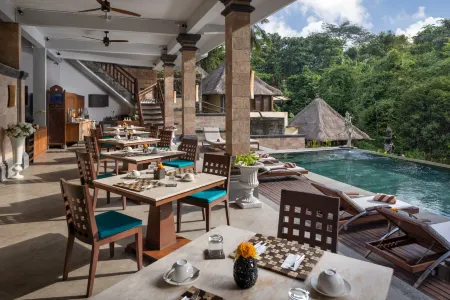 The Pari Sudha Отели рядом с достопримечательностью «Ubud Kajeng Rice Fields Walk»