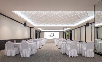 Xana Deluxe Hotel Rizhao Station