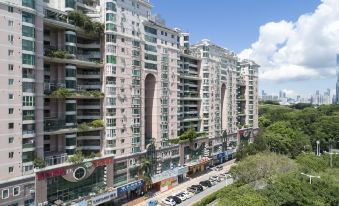 Vienna Hotel (Shenzhen Window of the World, Qiaocheng East Metro Station)