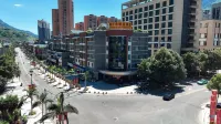 Fall In Love With Nujiang Grand Canyon Hotel Hotel in zona Three Parallel Rivers of Yunnan Protected Areas World Nature Heritage Nujiang Museum