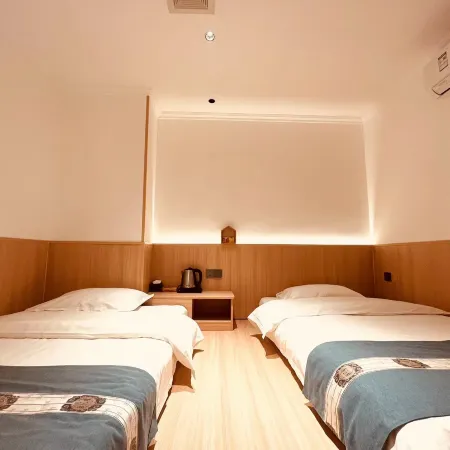 Ale Recluse Art Villa Hotel