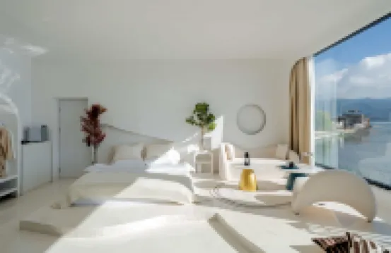 山語海|純白洞穴オーシャンビューHoliday Hotel •観景設計師ホテル（納帕海）