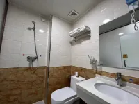 Longcheng Villa Hotel
