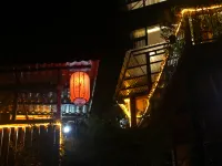 Sister Flower Inn Hotels in Fugong
