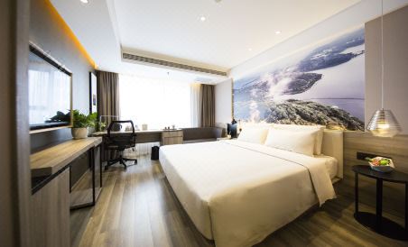 Atour Hotel (Shenyang Olympic Sports Yingpan Street) - Housity