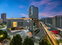 Crystal Orange Hotel Nanjing Zhongshanling Scenic Area Qilinmen Subway Station Hotels in Sun Yat-sen Mausoleum