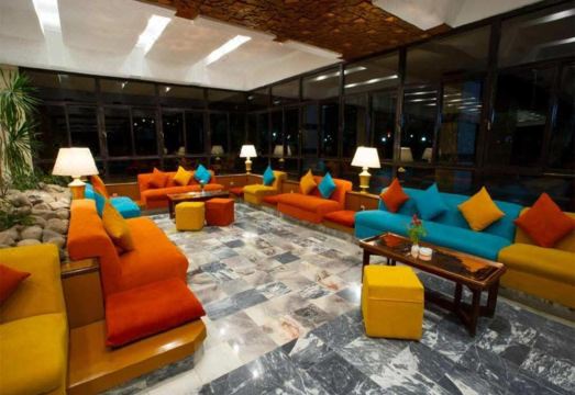 Aracan Eatabe Luxor Hotel