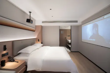 Yuewutong Hotel (Xuchang Cao Wei Ancient City Fat Donglai Renmin) Отели в г. Сюйчан