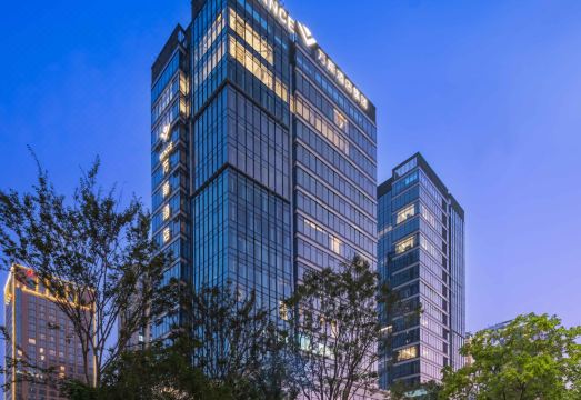 万斯酒店（滨江店）外景图