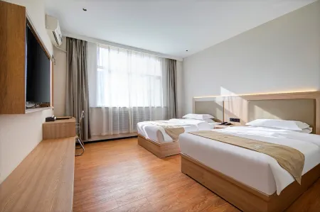 Mingyue Business Hotel (Taiyuan South Neihuan Street Laojunying Snack Street) Отели рядом с достопримечательностью «Taiyuan University (Central Campus)»