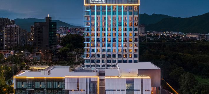 Lanhua Hotel Hotele w: Powiat Longnan