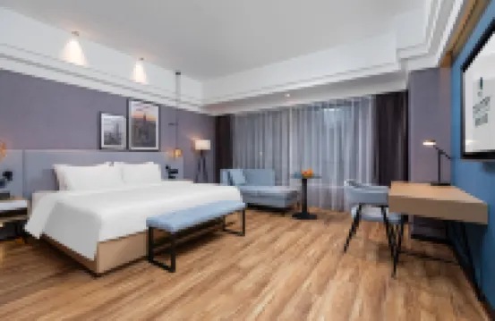 Country Inn & Suites by Radisson, Shenyang North Railway Station Huigong Square