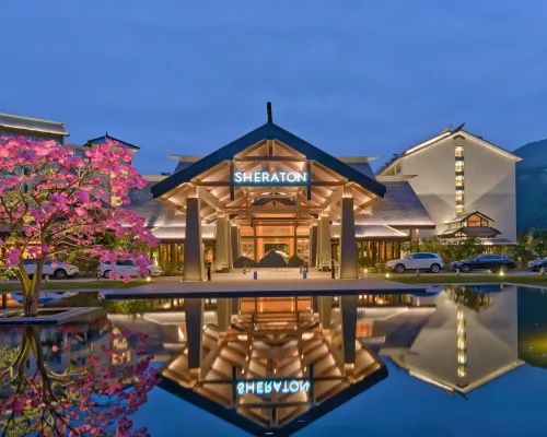 Sheraton Maoming Hot Spring Resort Hotels in Maoming