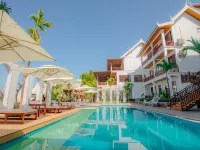 RELAXFUL HOTEL Hotels near Wat Siphoutthabath