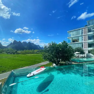 Shuidaotian Resort (Yangshuo Ten-Mile Gallery Yulong River)