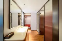JIANGUO PALACE HOTEL(Shanghai Hulan Road Subway Station) Hotels in Shanghai