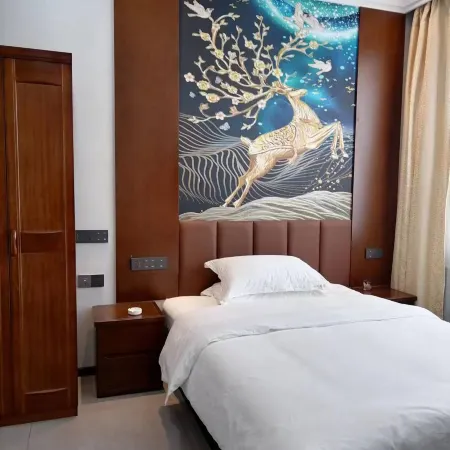 Huanren Jinxing Hotel