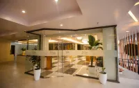 Maxi Hotel and Event Center