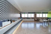 Ibis Styles Hotel (Yancheng Dongtai Gulou Pedestrian Street)