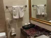 撫順天寶大厦 撫順のホテル