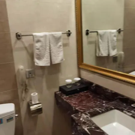 Tianbao Hotel