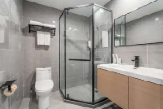 Rui Boyin Hotel (Cixi Hangzhou Bay Century City)