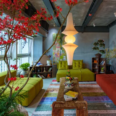 M Panda Tower Boutique Chengdu Hotel dekat Biara Wenshu