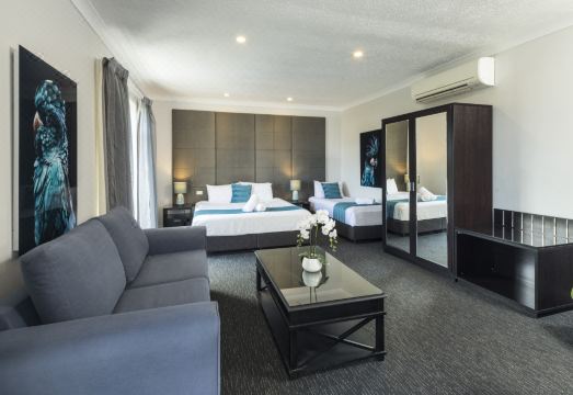 더 애벗 부티크 호텔