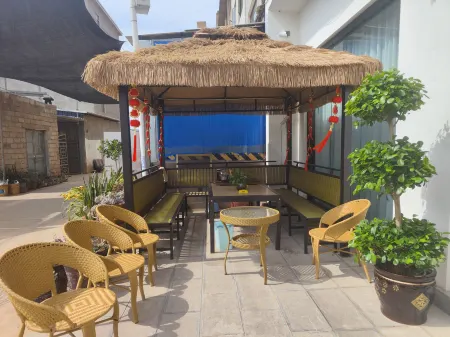 Fuxian Lake Heizong Hotel