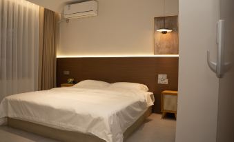 Norman Movie Hotel