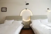 YUNXI  HOTEL - pet friendly