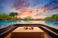 JINGSCAPE HOTEL Haikou Meilan Ariport Yunlong Lake - Infinity Pools