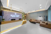 Elong R.YUN Hotel (Wuhan Dazhi Road Subway Station Jianghan Road Pedestrian Street)
