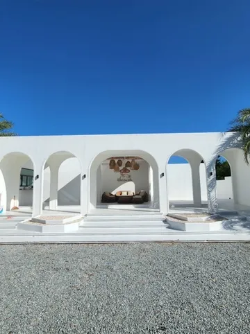 รูปภาพของพูลวิลล่าส่วนตัว โมเดิร์นมินิมอล 5 ห้องนอน - VVP26.20