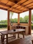 Shahu Fish Lake View Villa Hotels in Pingluo