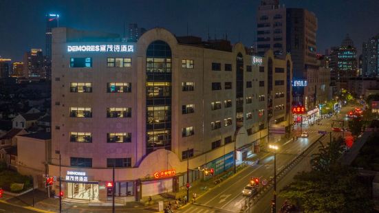 Demores Hotel