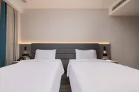 PALACE Hotel（Hailar Airport, Hulunbuir, Mongolia - Chengis Khan Square Store) ）