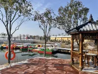 Duohuan Valley Ecological Park - Pet friendly
