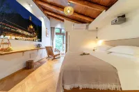 Yuanlai Private Soup B&B (Dujiangyan Scenic Area Nanqiao Branch) - balcony