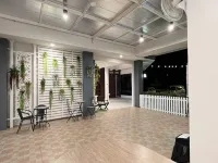 English Resotel Hotel Hoteles en Nakhon Si Thammarat