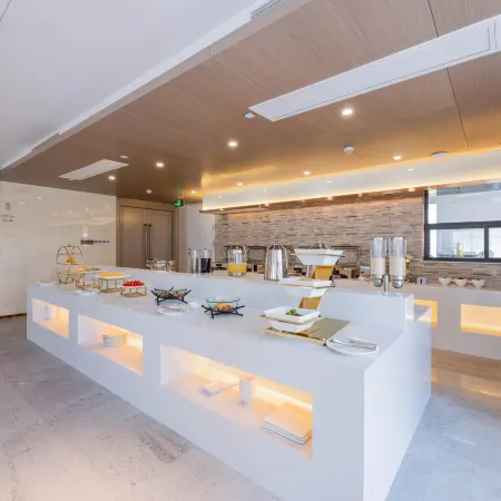 Lavande Hotel (Dechang Meifeng Mei Home Plaza)