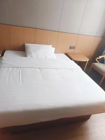 Mengyin Yipin Business Hotel