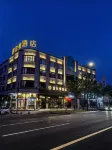 PiIton HOTEL Hotels in Passenger Transportation Center