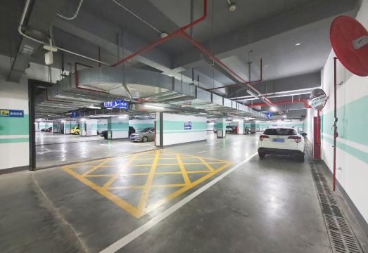 호텔 내부 비교 사진