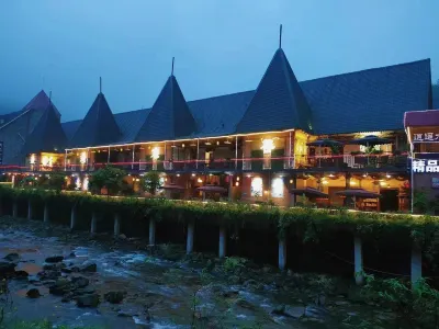 Xiaoyao Hot Spring Country Inn Hotels in Floral Water Bay Hot Spring Resort