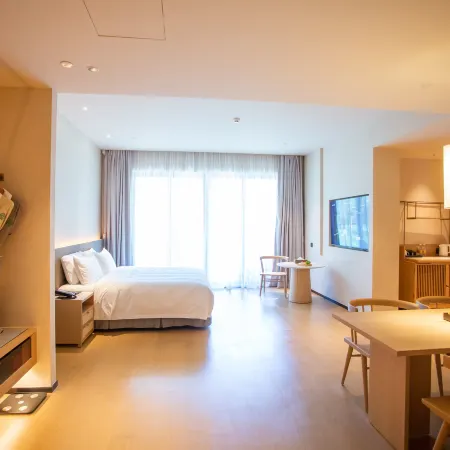 Longyou Tianyuan Resort فنادق في لونغ يَو