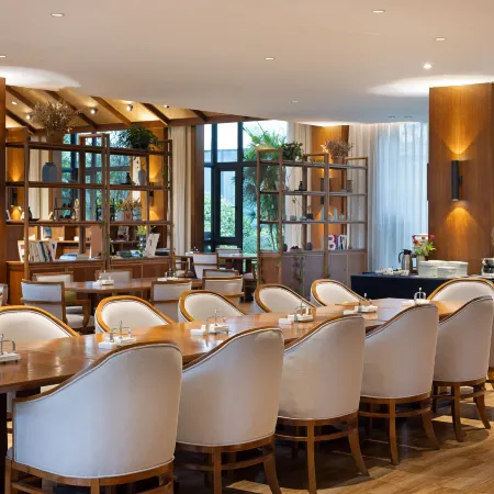 Xiaode Boutique Holiday Hotel
