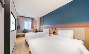 Ni Hao Hotel (Qingdao Taidong Pedestrian Street)