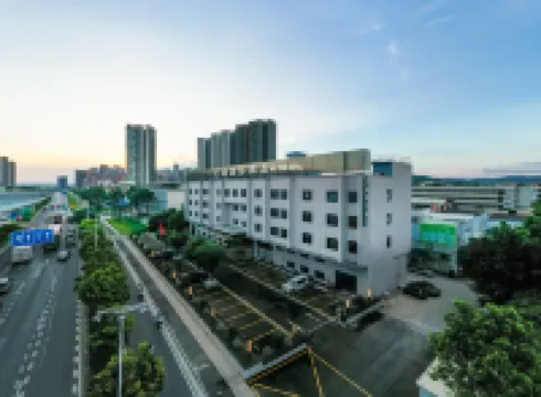 廣州匯通國際酒店（增城朱村地鐵站店） 鄰近珠村的酒店